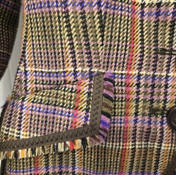 Vintage MOSCHINO Cheap and Chic Plaid Frayed Ends Blazer - Picture 2 of 9